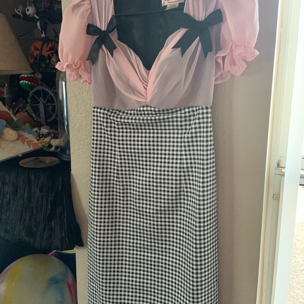 Deadly dames dress